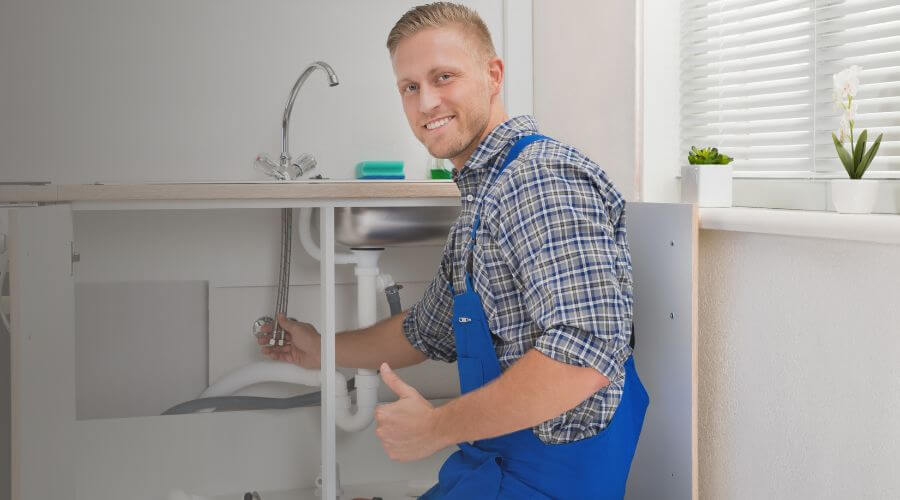 Nighttime Plumber in Hartville, OH